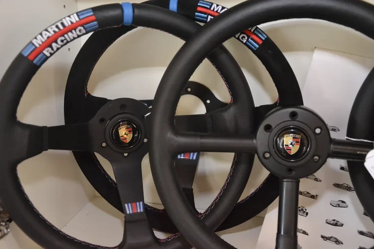 volanti porsche martini racing
